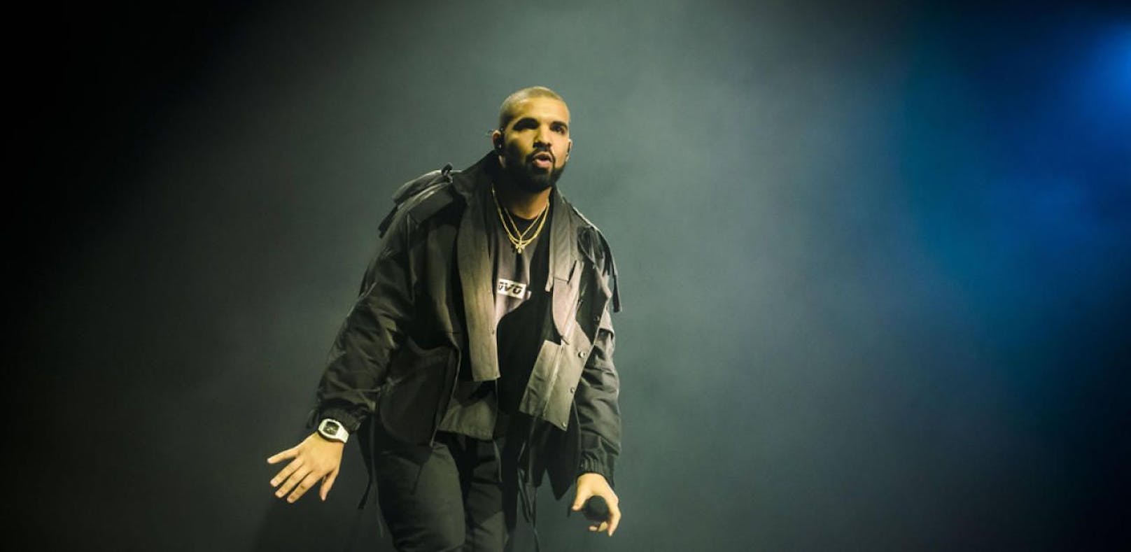 Drake soll Porno-Star geschwängert haben