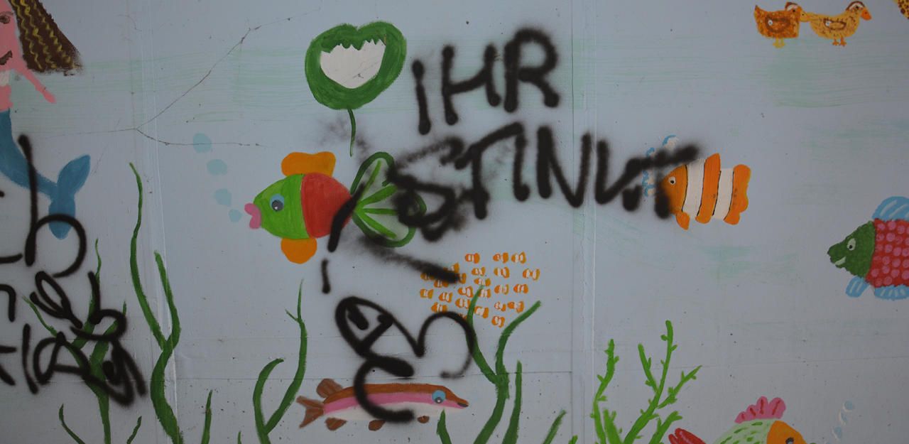 Heute.at - Unterführung wurde mit Lackspray beschmiert