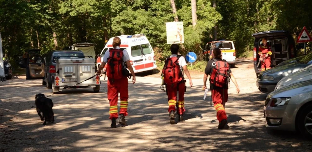 Große Suchaktion nach Seniorin im Bezirk Baden.