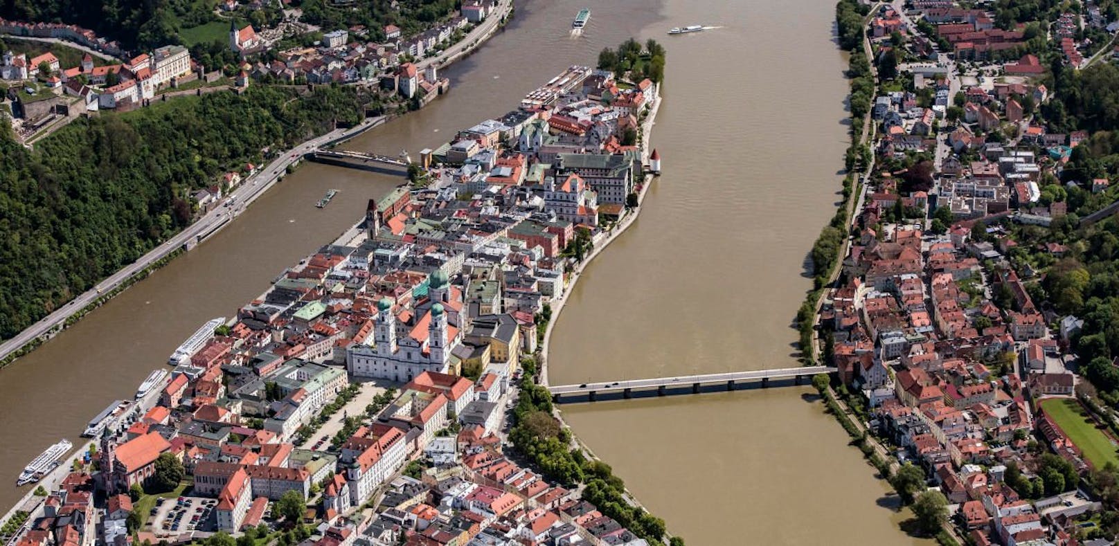 Der 26-Jähriger wurde an einer Schleuse der Donau in Passau gefunden