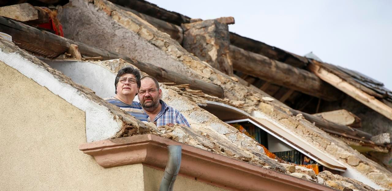Heute.at - Das Dach des Nachbarn liegt in meinem Garten