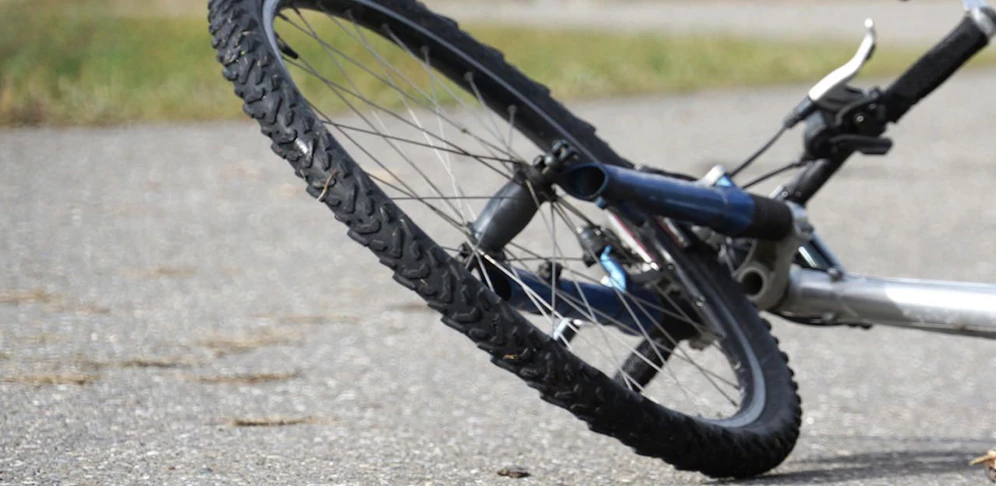 (Symbolfoto): Ein 89-jähriger E-Biker wurde bei einem Unfall in Hohenems (Vorarlberg) verletzt.