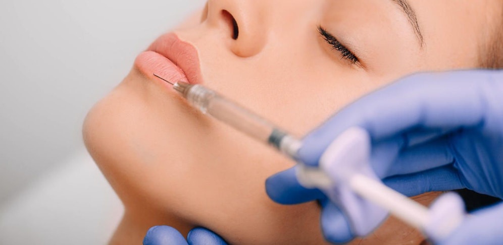 (Symbolbild) Die Instagram-Influencerin spritzte illegal Lippen von Kundinnen auf