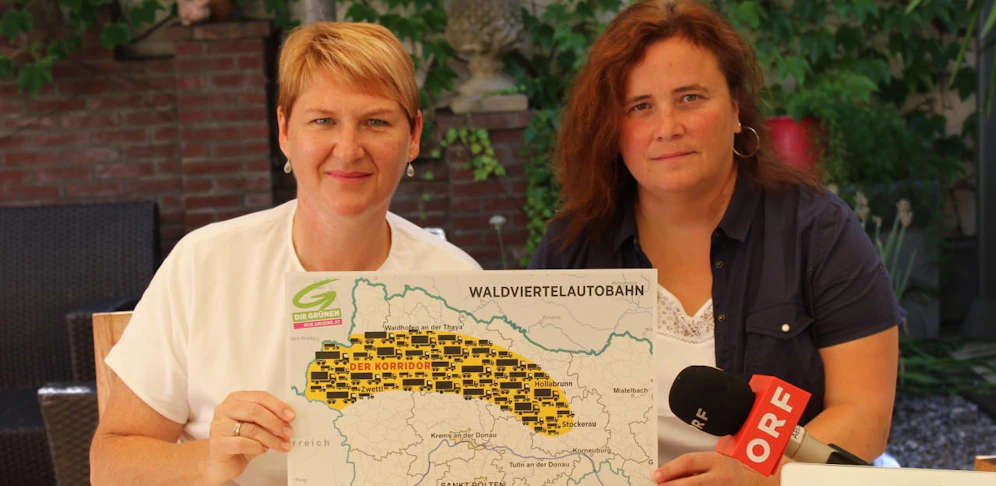 Helga Krismer und Silvia Moser bei der Pressekonferenz in Horn.