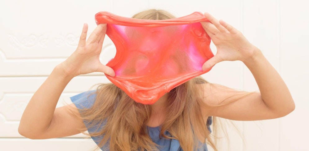 Spielschleime sind oft gesundheitsschädlich.