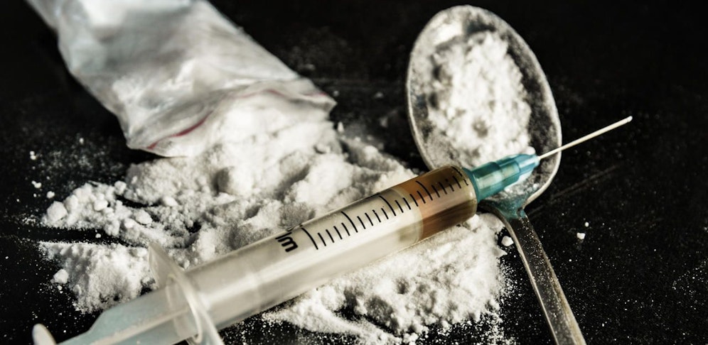 Der 28-Jährige dürfte an einer Suchtmittelvergiftung gestorben sein.