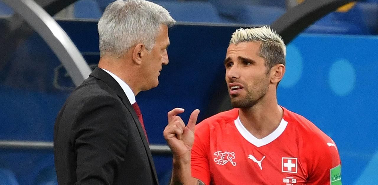 Heute.at - Ahnungslos! Schweizer rechnen mit Teamchef ab