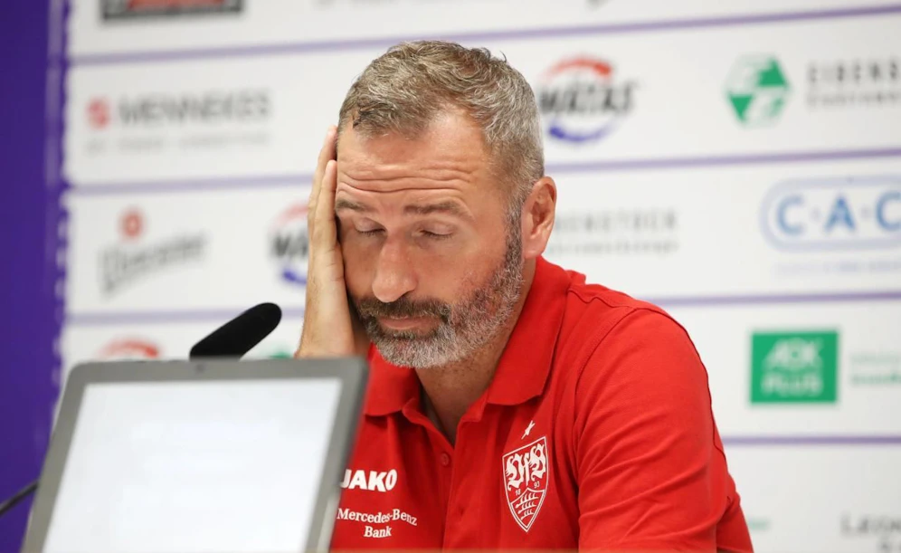 Stuttgart-Coach Tim Walter fassungslos.