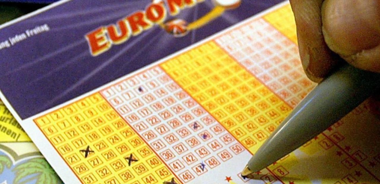 Bei den EuroMillionen warten wieder über 100 Millionen Euro.