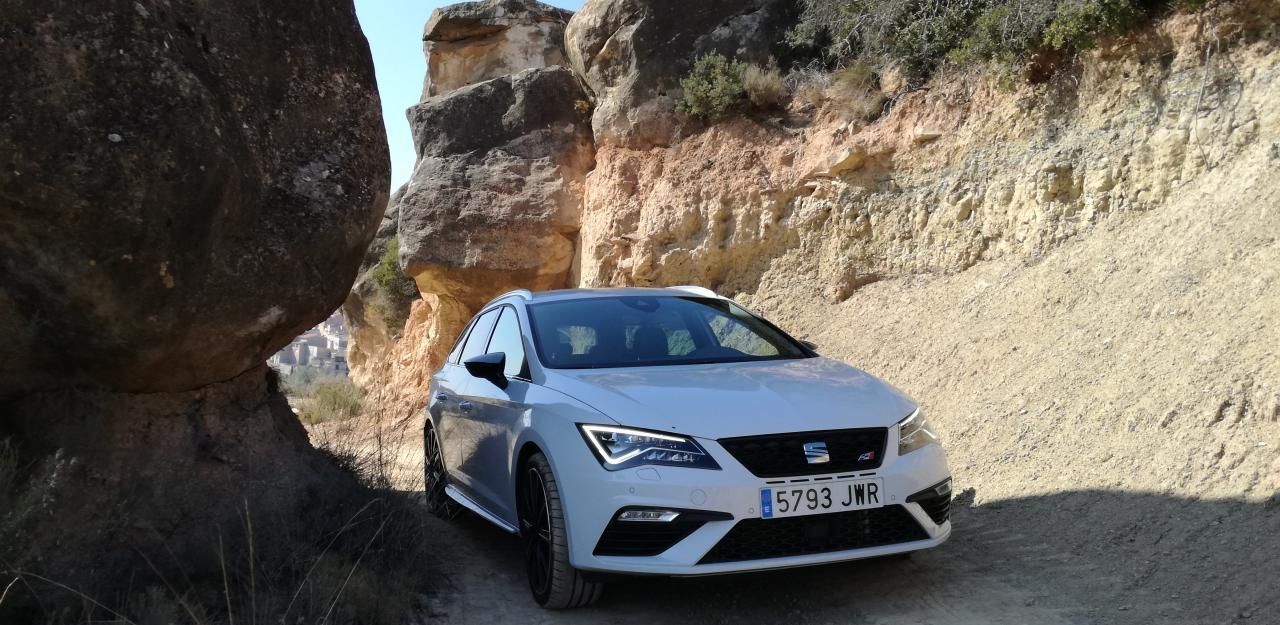 Heute.at - Leon Cupra: Der stärkste Seat aller Zeiten im Test