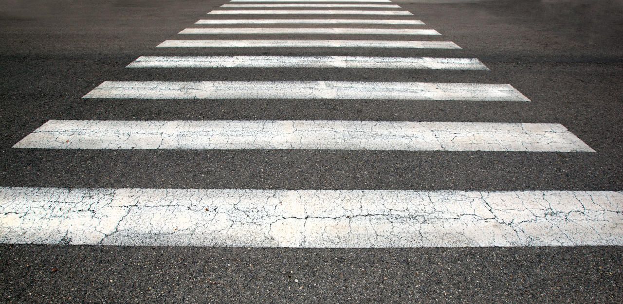 Heute.at - Fahrerflucht: Lenkerin fuhr Kind (6) am Schutzweg an