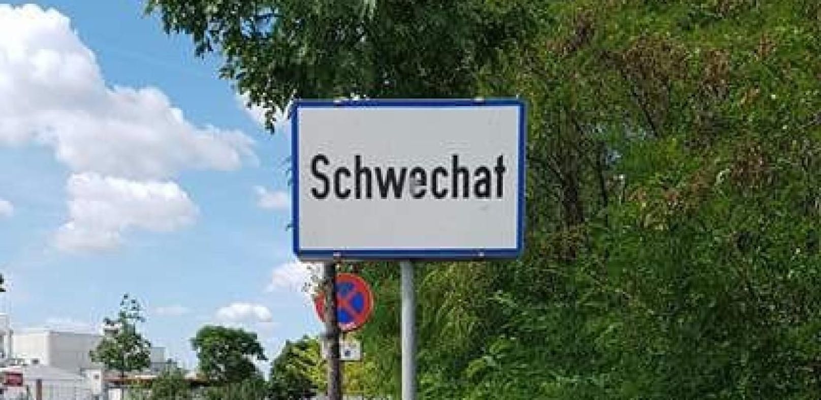 Wilde Story in Schwechat: Seniorin soll Kind geschlagen haben.