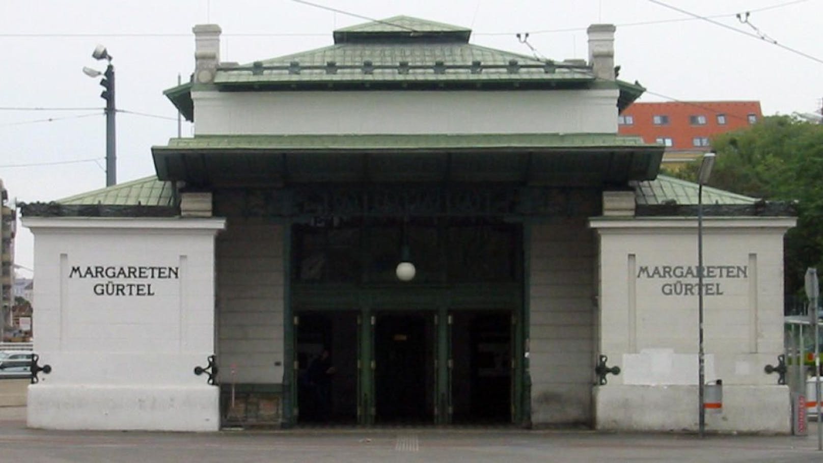 Die Wiener FPÖ bezeichnet die U4-Station Margaretengürtel als "Drogen-Hotspot" und fordert Überwachungskameras.