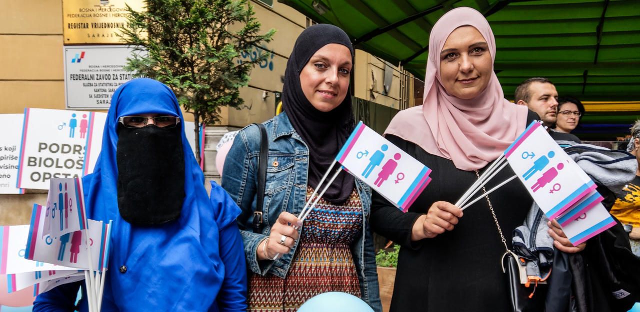 Heute.at - Bosnier schämen sich für erste Pride in Sarajevo