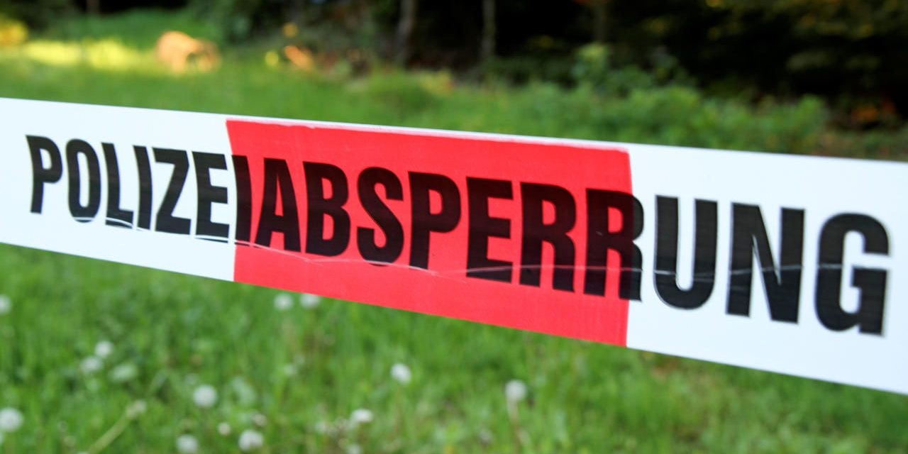 Eine Absperrung der deutschen Polizei. Symbolbild