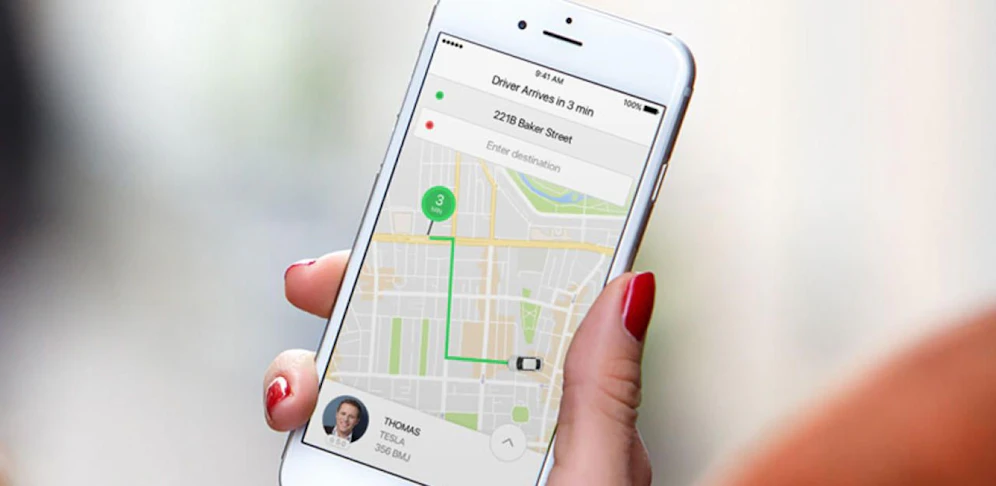 Nach einer einmaligen Registrierung kann via App ein Wagen geordert werden.