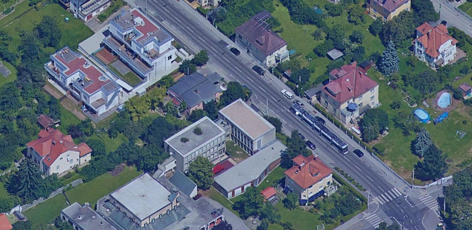 Ein Radfahrer wurde bewusstlos in der Theodor-Körner-Straße aufgefunden.