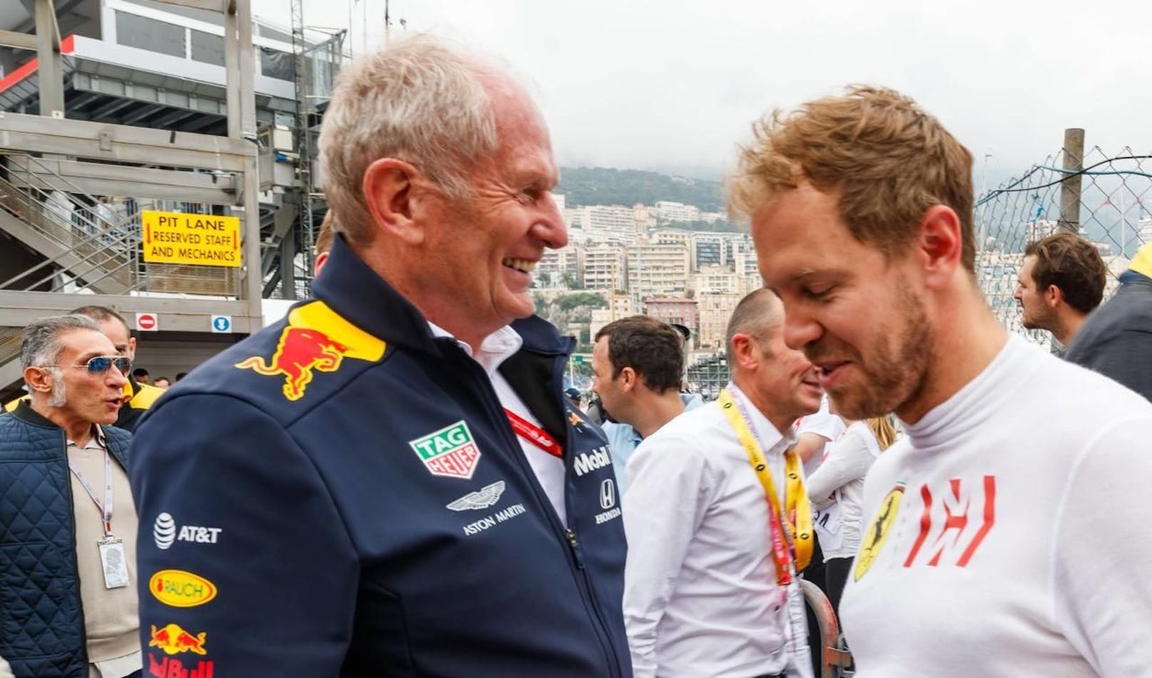 Helmut Marko rät Sebastian Vettel zum Abgang. 