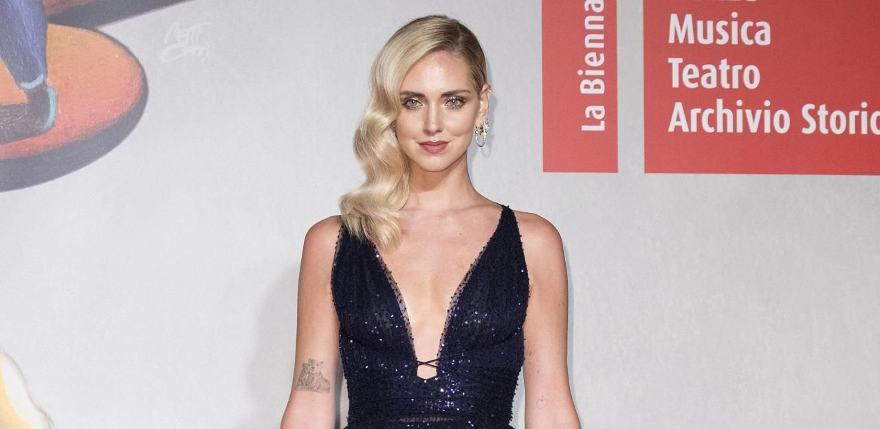 Heute.at - Chiara Ferragni: Nippelblitzer bei Premiere