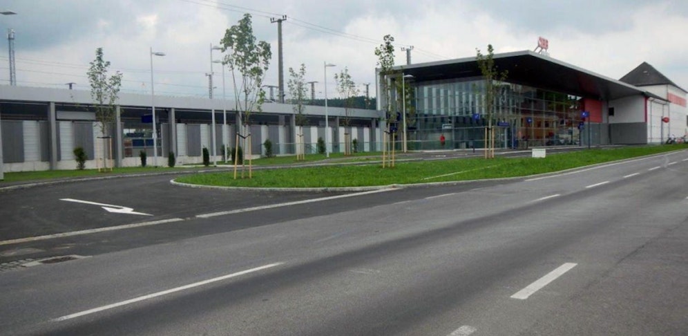 Vor einigen Bahnhöfen sollen Park&Ride-Anlagen entstehen.