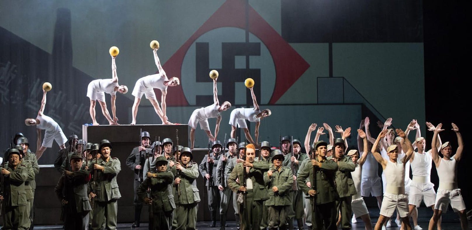 Faust: Wieviel Nazi verträgt die Oper?