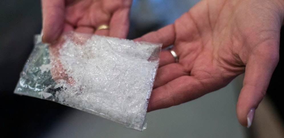 Der Zimmergast dürfte das Crystal Meth kurzerhand vergessen haben. (Symbol)