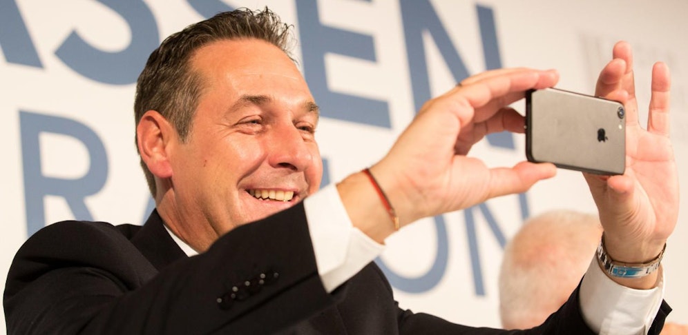 Ist das Bundskriminalamt zu befangen, um Handy-Daten von Ex-FPÖ-Chef Heinz-Christian Strache auszuwerten?
