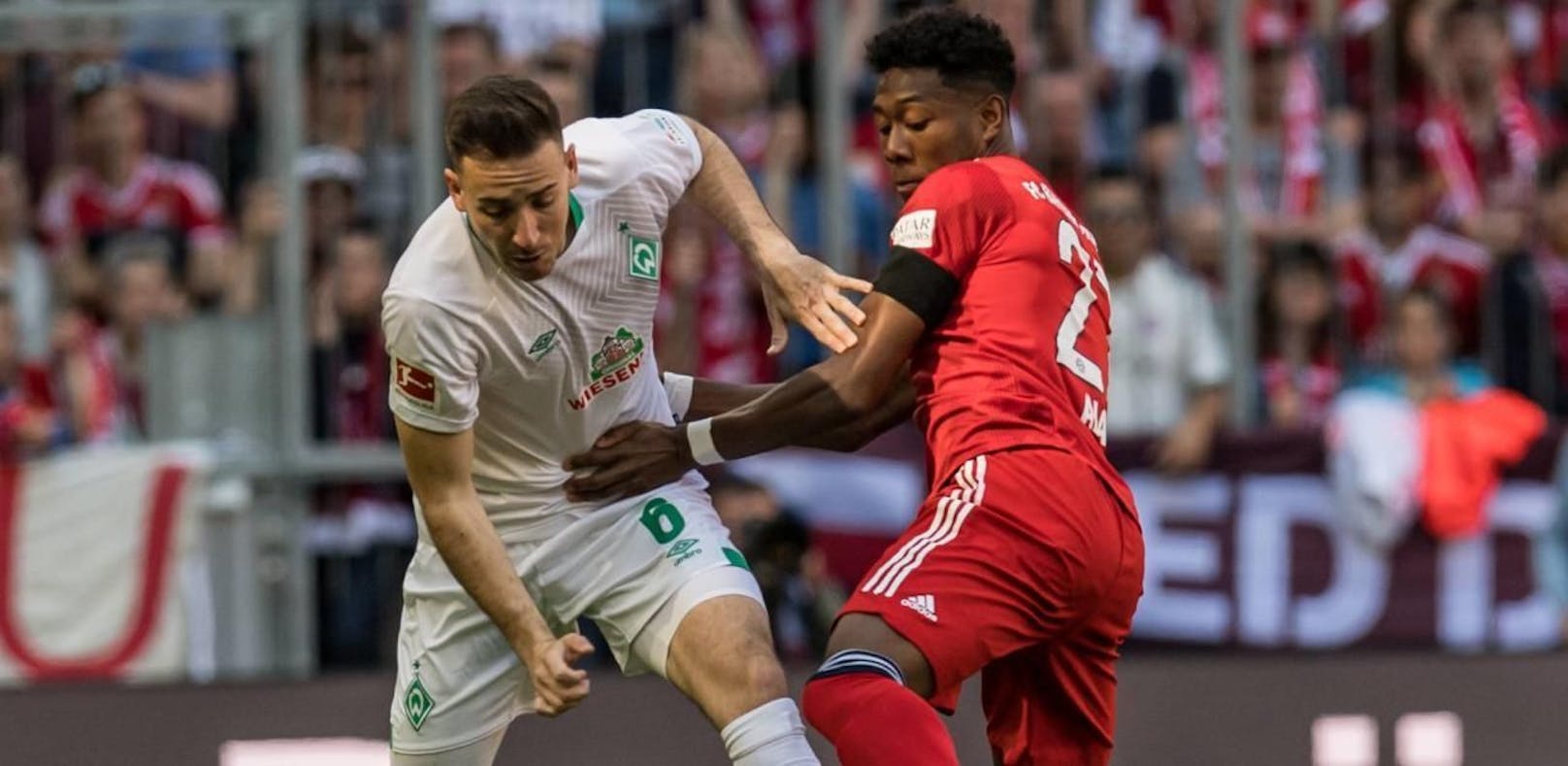 Bayern David Alaba gegen Bremens Kevin Möhwald