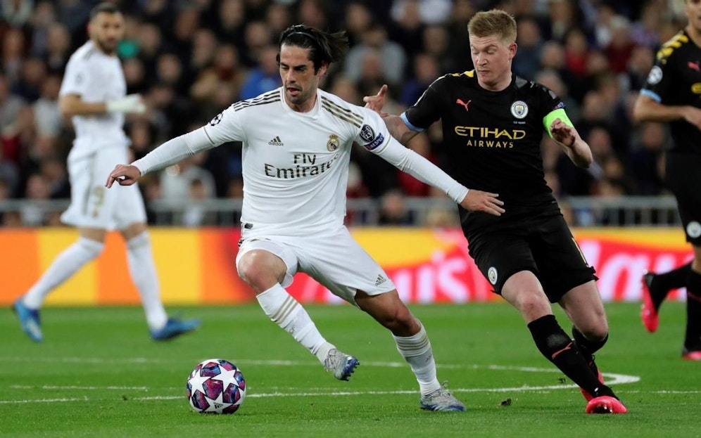 Isco im Duell mit Kevin de Bruyne