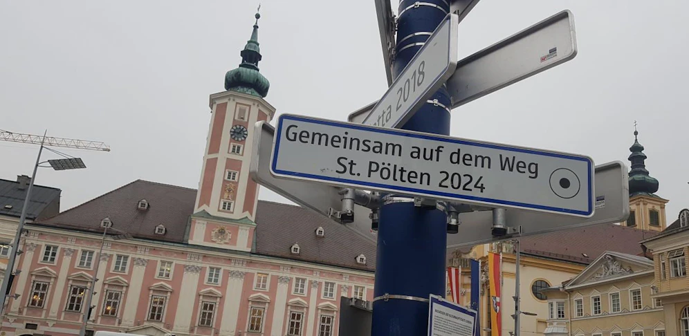 Der Europa-Wegweiser ist schon lange wieder weg.