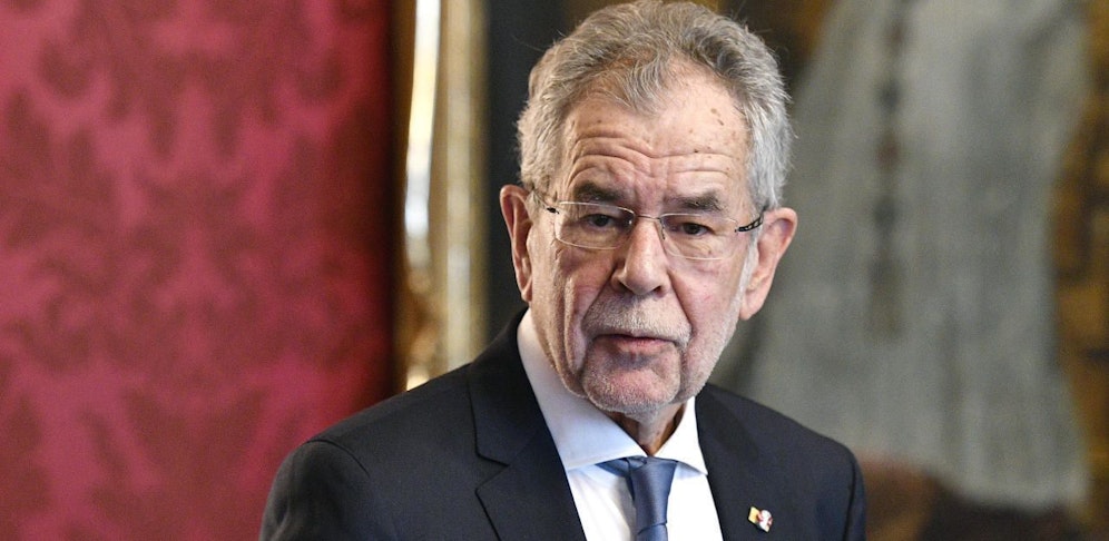 Bundespräsident Van der Bellen hat bei seiner ersten Weihnachtsamnestie 13 Häftlinge befreit.