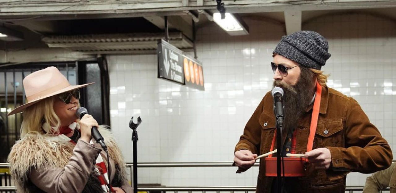 Heute.at - Stars als Straßenmusiker - Hättest du sie erkannt?