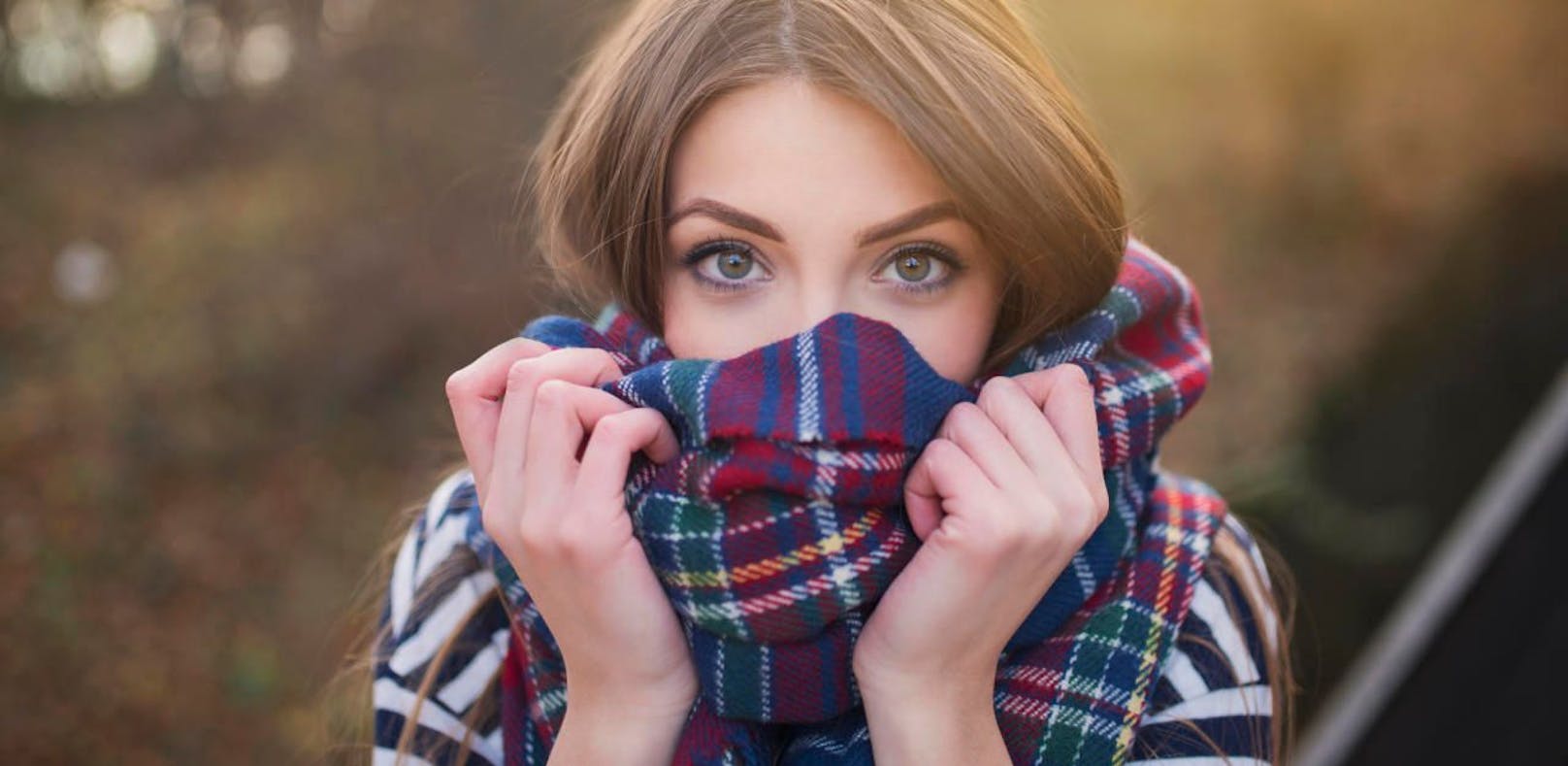 Die Website schal-egal.at bringt jetzt eine App die klären soll, ob es schon kalt genug für einen Schal im Gesicht ist.