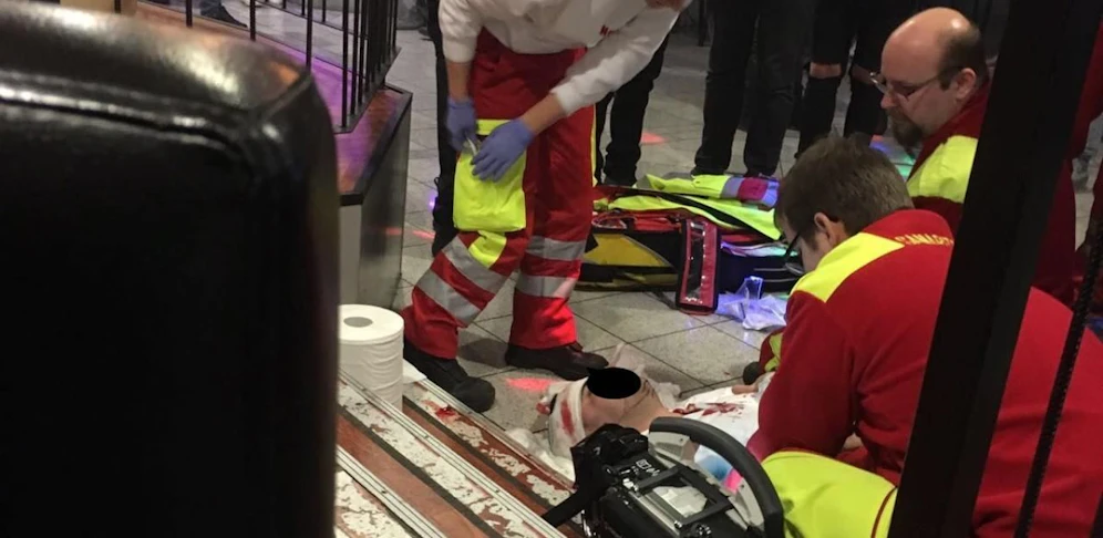 Ein Gast knallte im Club Northside mit seinem Kopf gegen die Treppe.