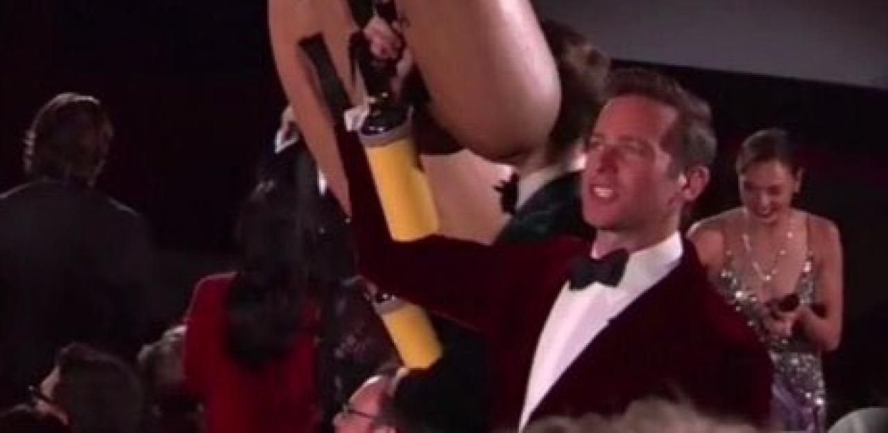Heute.at - Oscar-Stars stürmen Kino und überraschen Fans