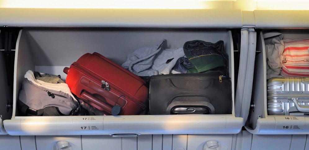 Für Handgepäck extra abkassieren darf nicht sein. 