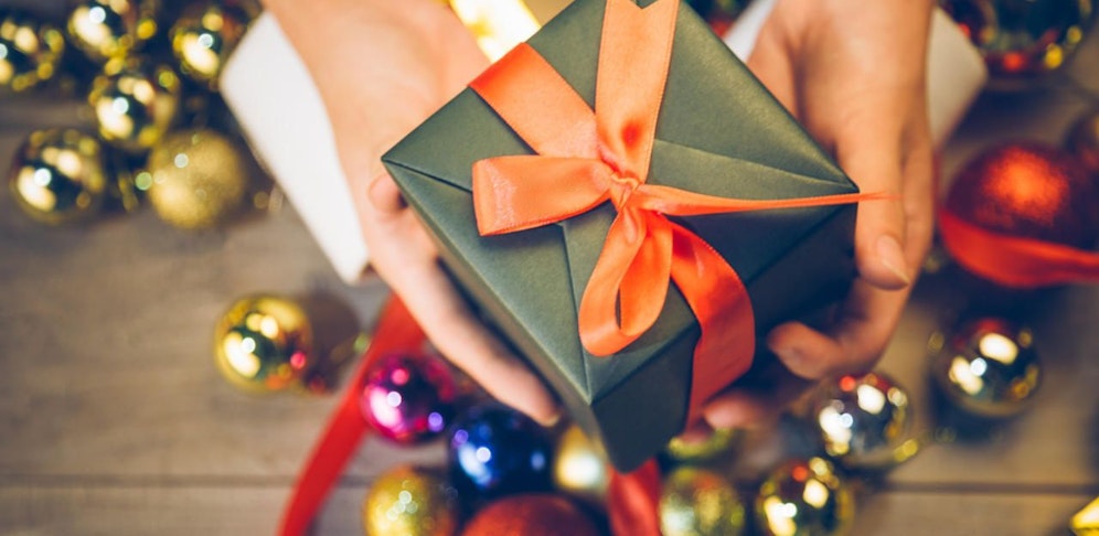 Nicht jedes Geschenk gefällt  der Umtausch ist aber nicht garantiert.