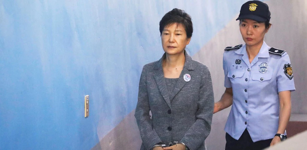 Park Geun-hye muss in Haft.