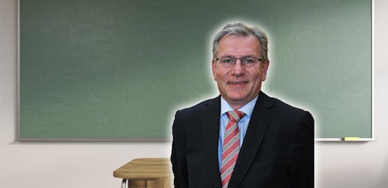 Landesschulrat Fritz Enzenhofer warnt vor dem drohenden Lehrermangel ab dem Jahr 2020. 