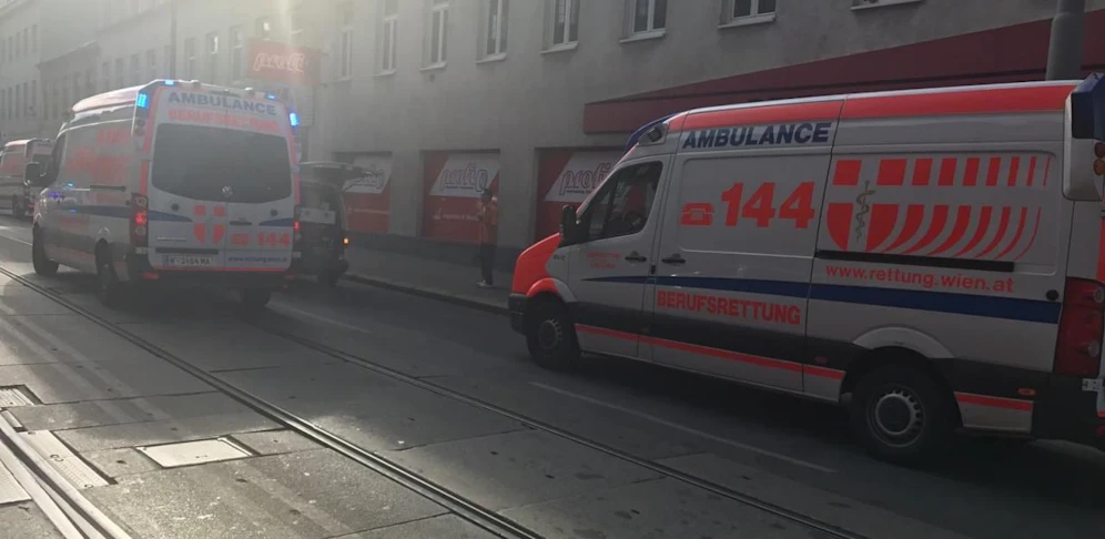 Der Bub wurde mit schweren Verletzungen in ein Spital gebracht