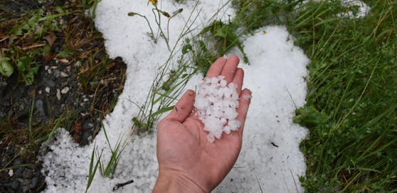 Unwetter trifft Österreich – "Kronkorken-großer" Hagel (Archivbild)