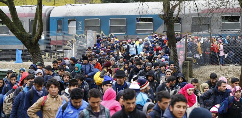 Flüchtlinge bei der Ankunft in Spielberg