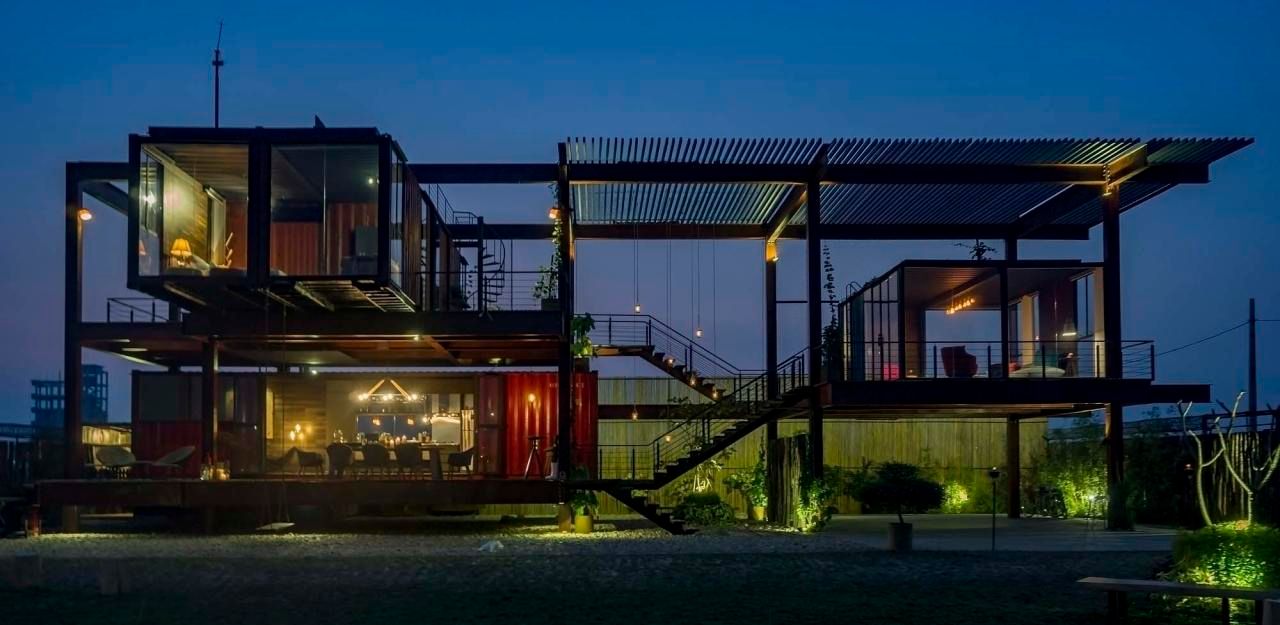 Heute.at - Eine Nacht im Container für 1.300 Euro