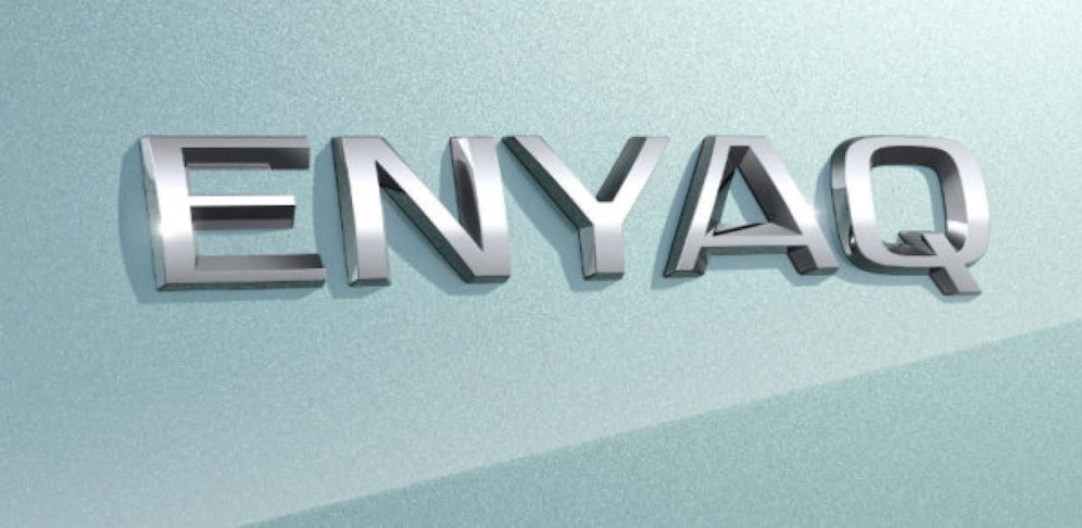 Der Schriftzug des neuen E-SUV von Skoda.