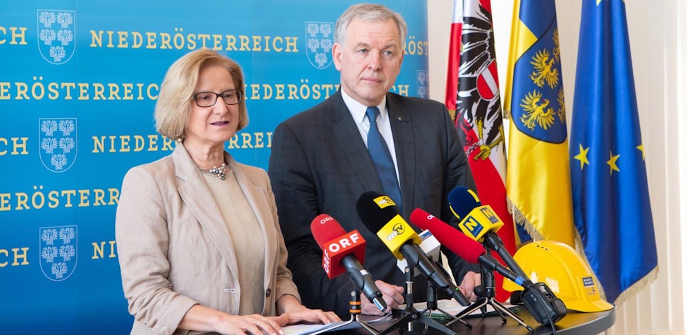 Landeshauptfrau Johanna Mikl-Leitner und Landesrat Martin Eichtinger präsentierten die neue Wohnbaustrategie.