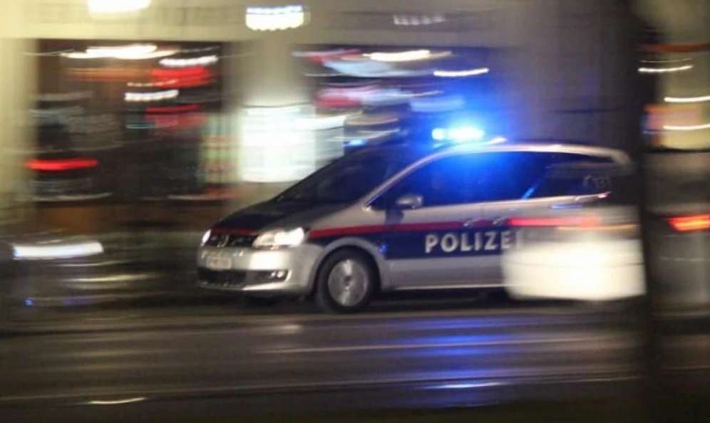 Die Polizei verfolgte den flüchtigen Lenker, musste aber abdrehen. Symbolbild