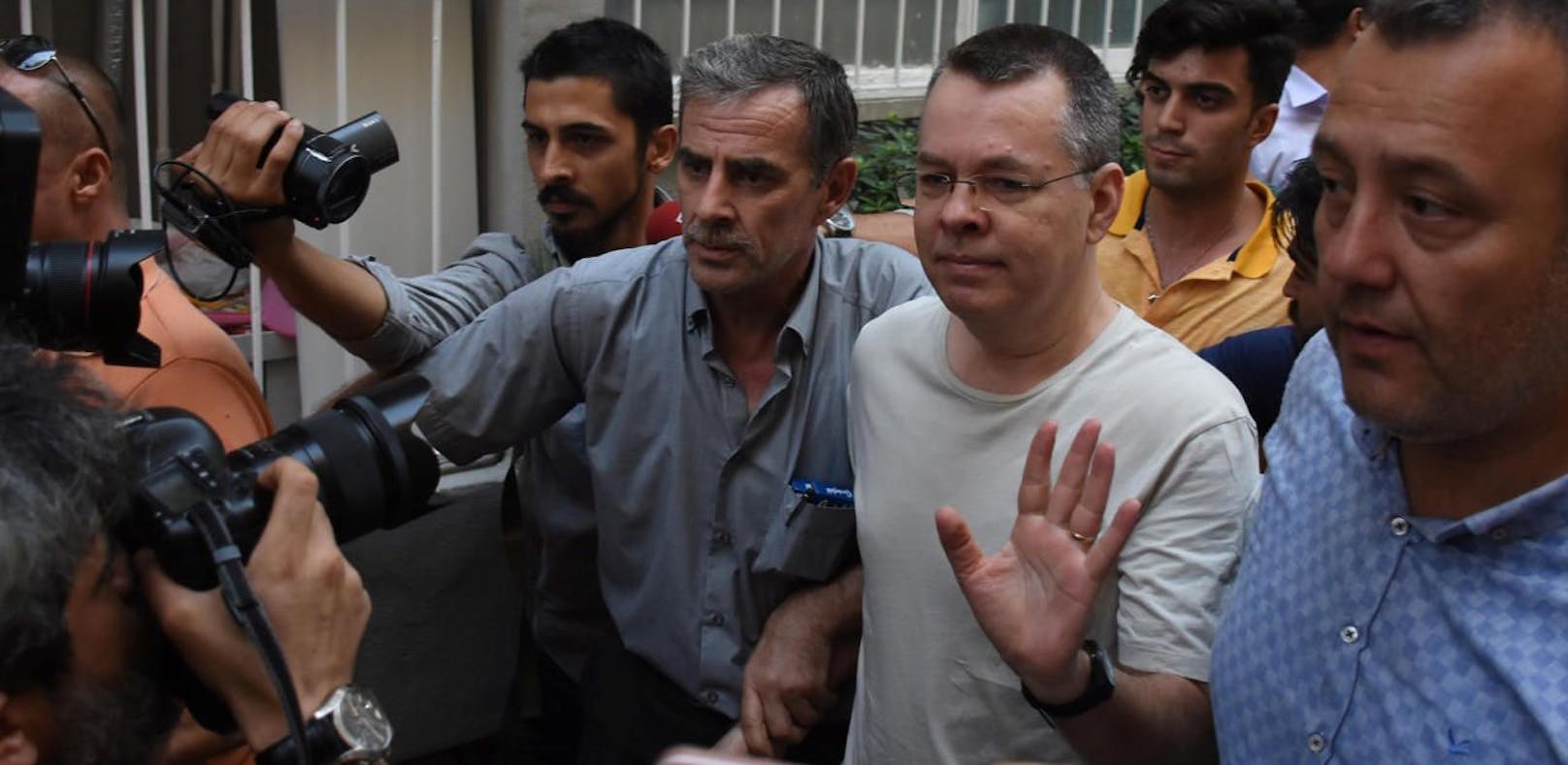 Pastor Andrew Brunson bei seiner Entlassung aus dem Gefängnis in den Hausarrest.