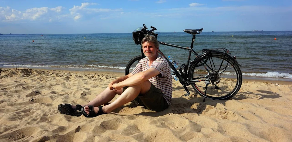 Lenk bei einem seiner vorherigen Radtrips.                               