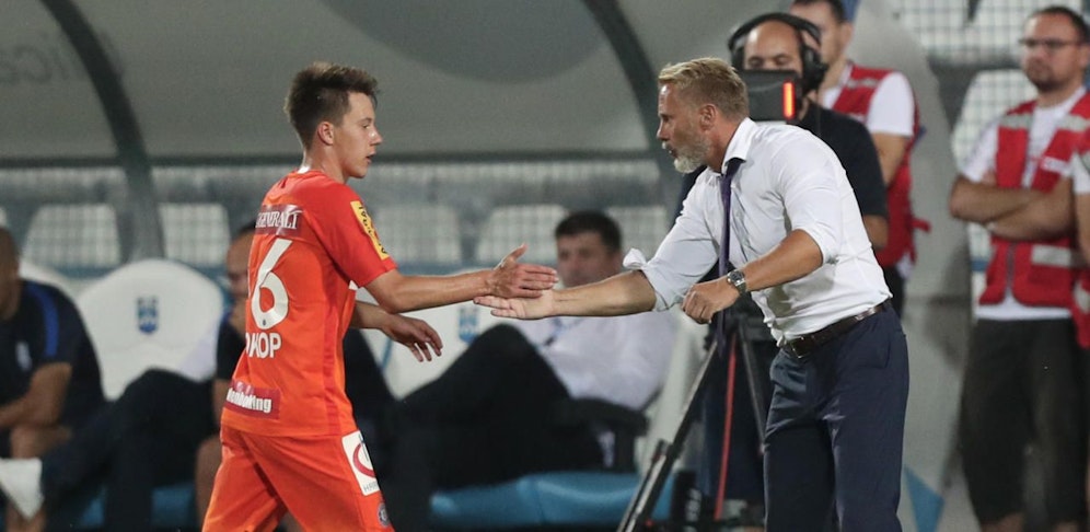 Dominik Prokop und Coach Thorsten Fink
