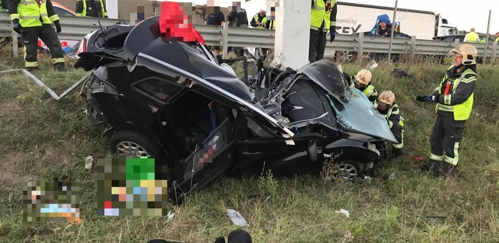 Auf der S2 kurz vor der Ausfahrt Deutsch-Wagram verlor eine Mutter das Leben.